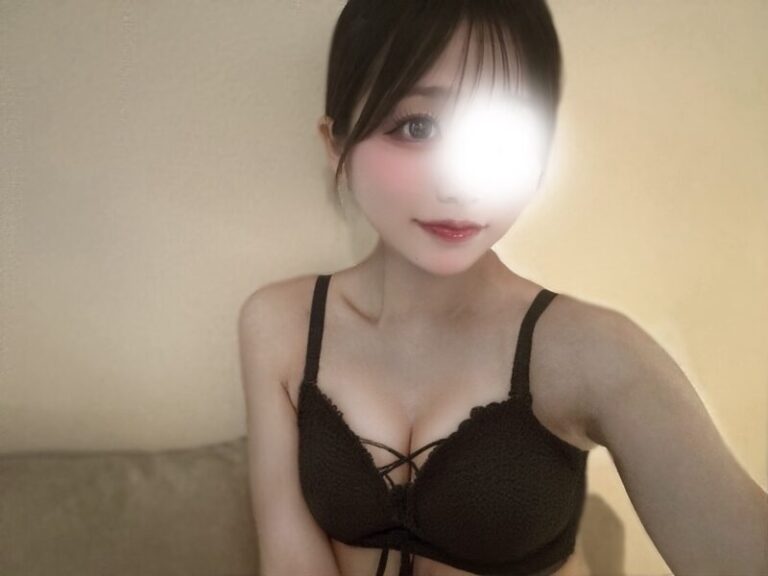 A8E6A83E 7502 49FC B9B5 7491E6A66152 1