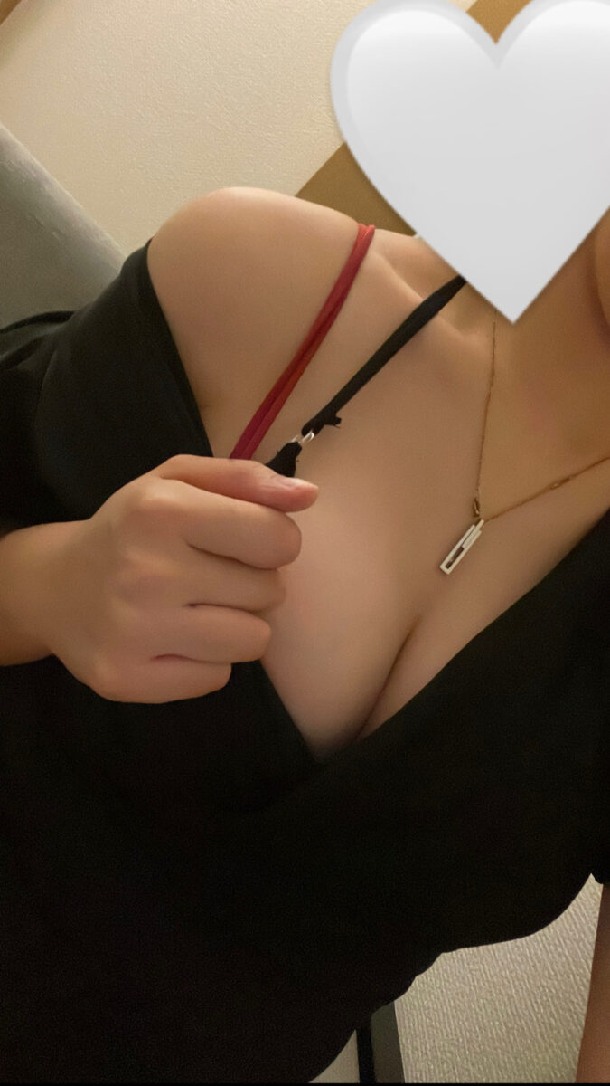 BD59A0B3 AA96 4D37 904D 3C374DD3C904