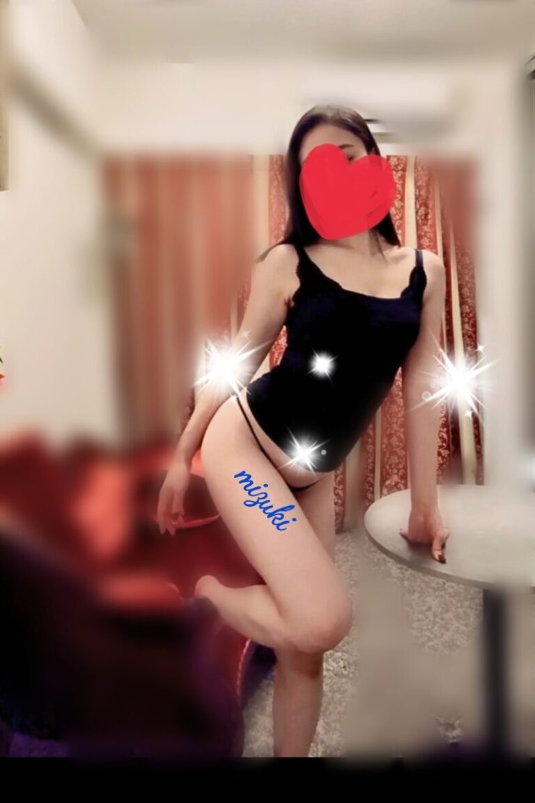 25 11 25 12 28 52 936 deco