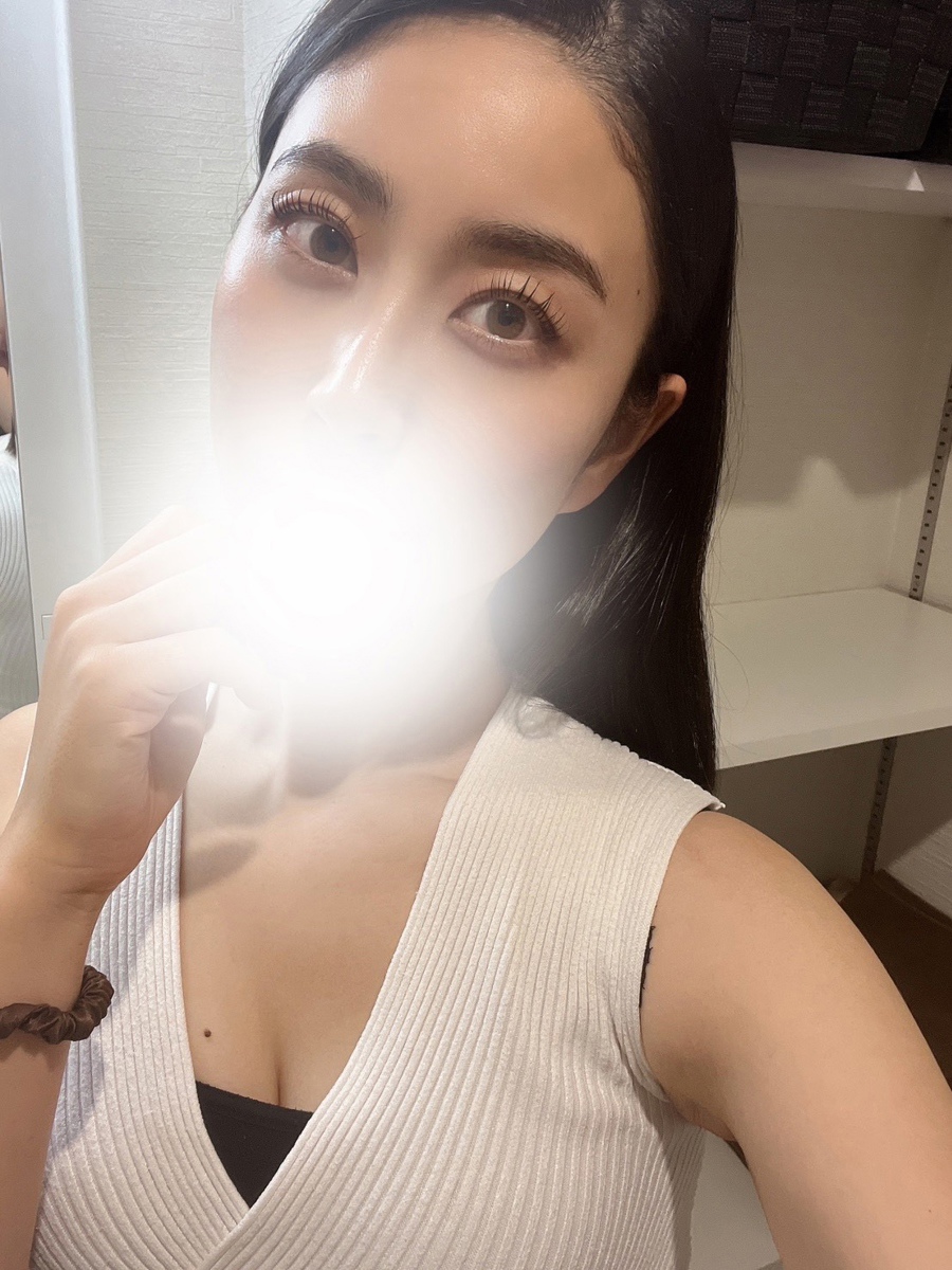 34373 20251102023351 900 1200 0